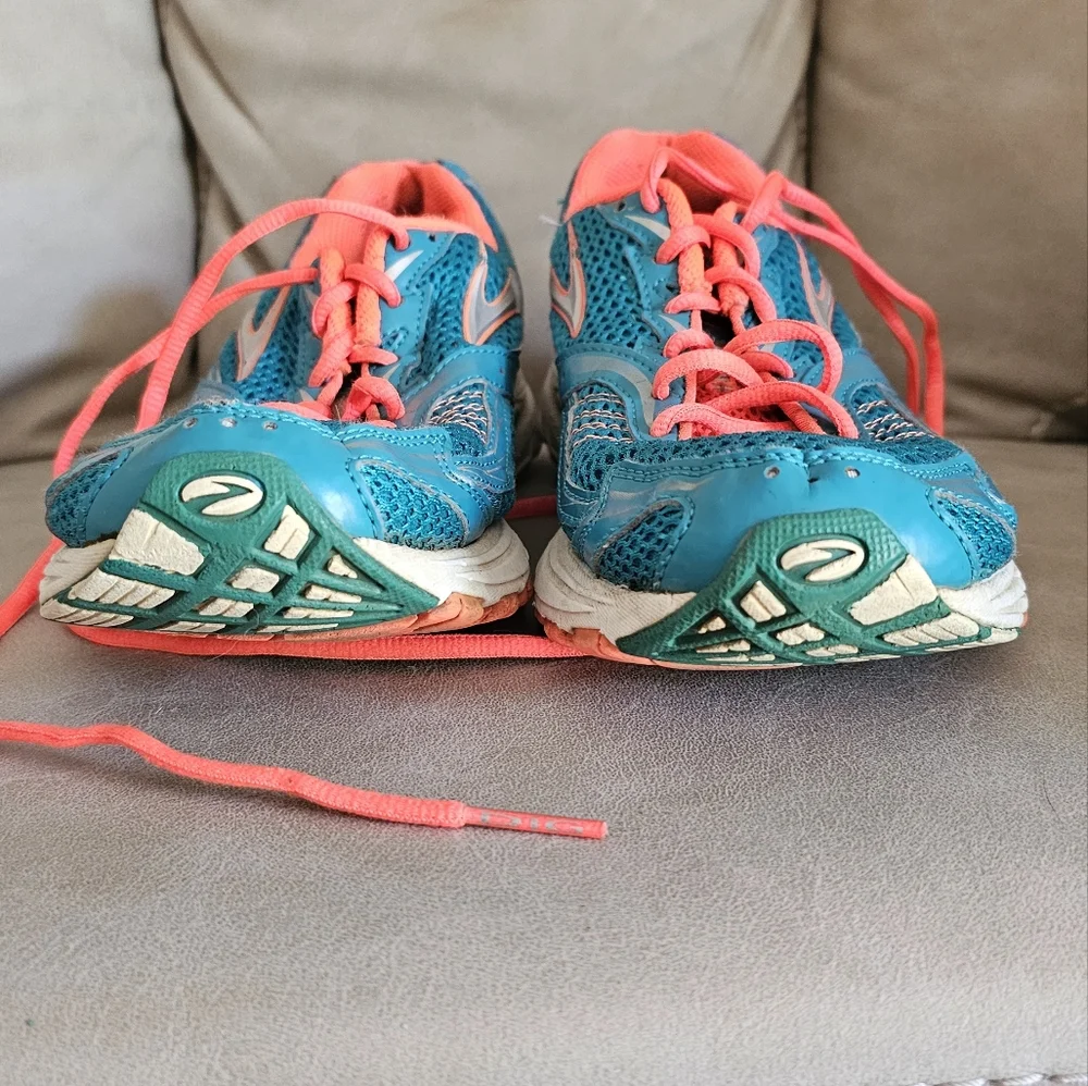 Brooks bright blue and‎ orange sneakers size 10